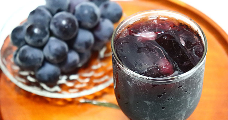 「特別な贈り物」としての高級ジュース市場